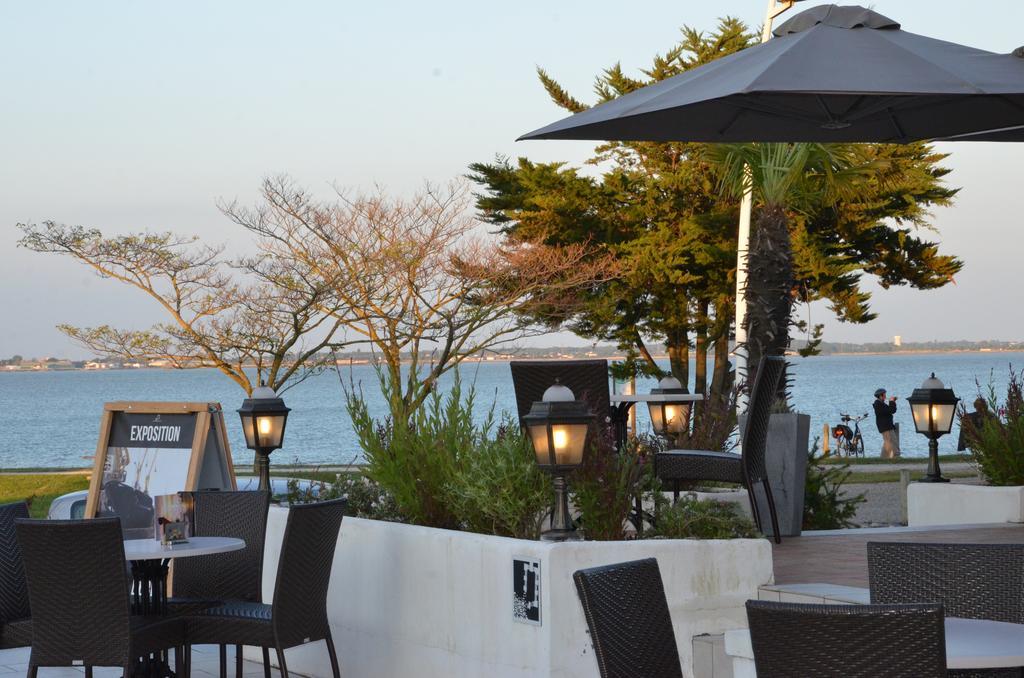 Hotel Et Spa Les Cleunes Oleron แซ็ง-โทรจง-เลส์-แบ็งส์ ภายนอก รูปภาพ