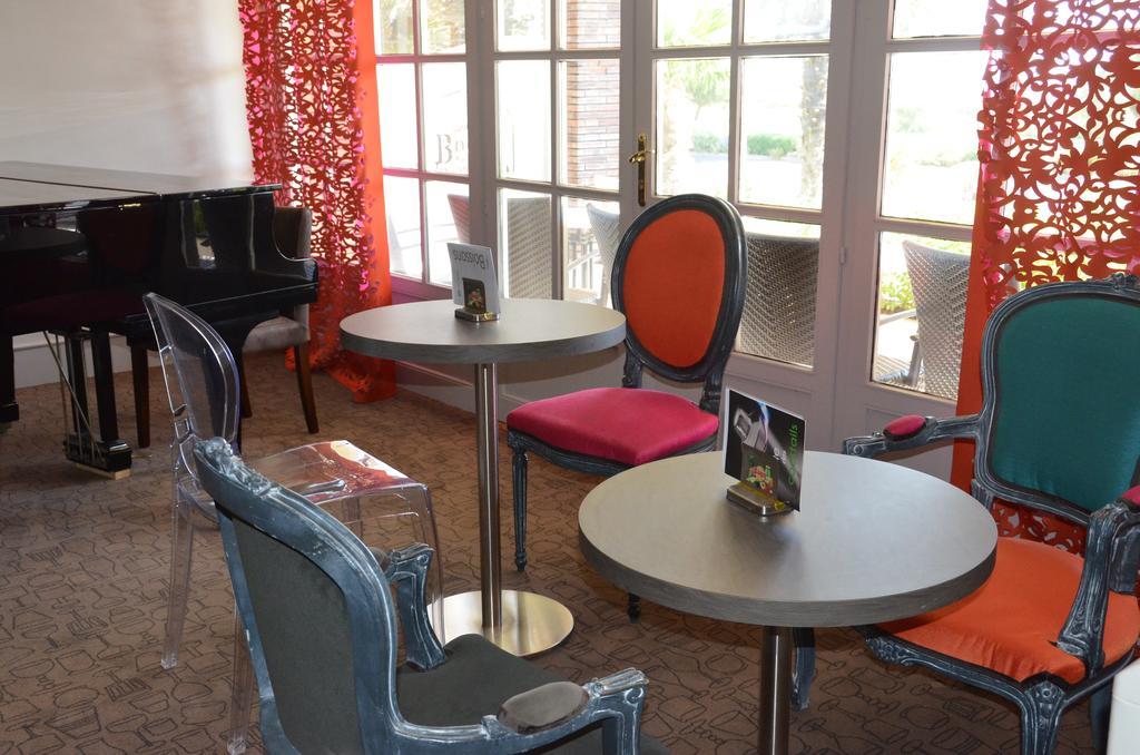 Hotel Et Spa Les Cleunes Oleron แซ็ง-โทรจง-เลส์-แบ็งส์ ภายนอก รูปภาพ
