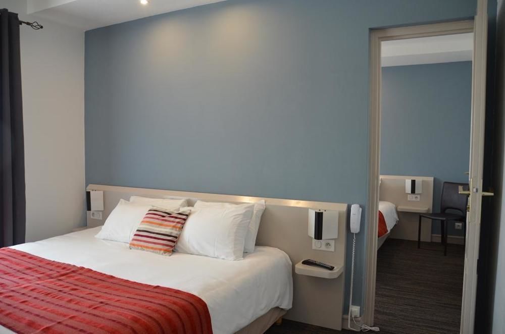 Hotel Et Spa Les Cleunes Oleron แซ็ง-โทรจง-เลส์-แบ็งส์ ภายนอก รูปภาพ
