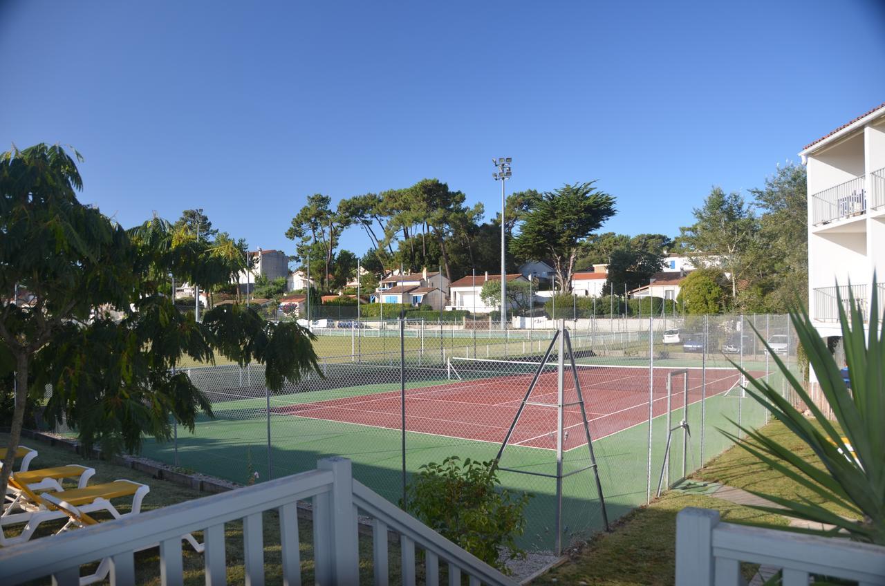 Hotel Et Spa Les Cleunes Oleron แซ็ง-โทรจง-เลส์-แบ็งส์ ภายนอก รูปภาพ