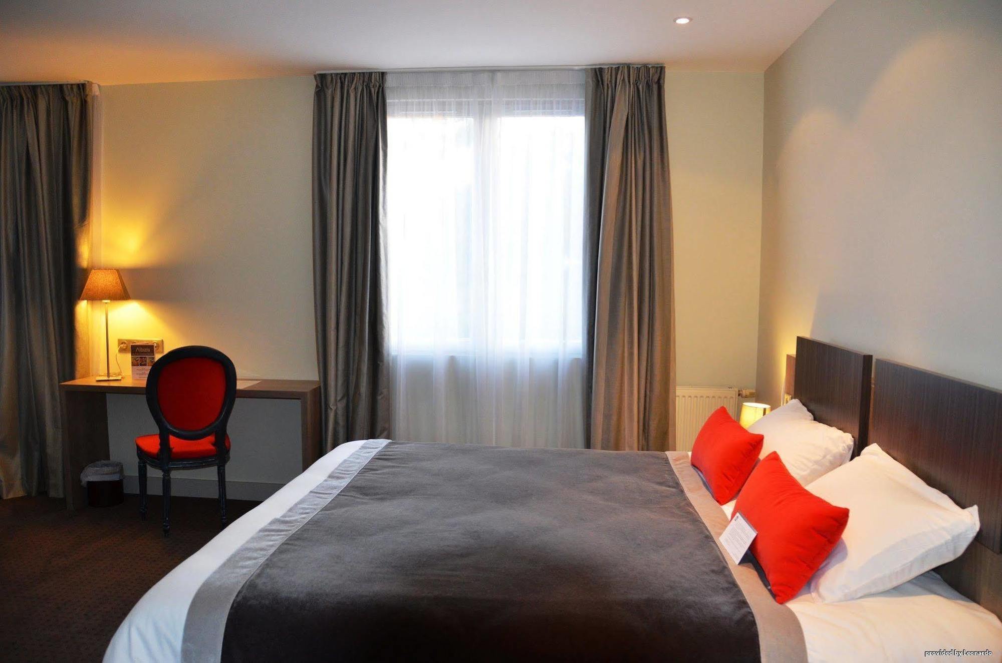 Hotel Et Spa Les Cleunes Oleron แซ็ง-โทรจง-เลส์-แบ็งส์ ห้อง รูปภาพ